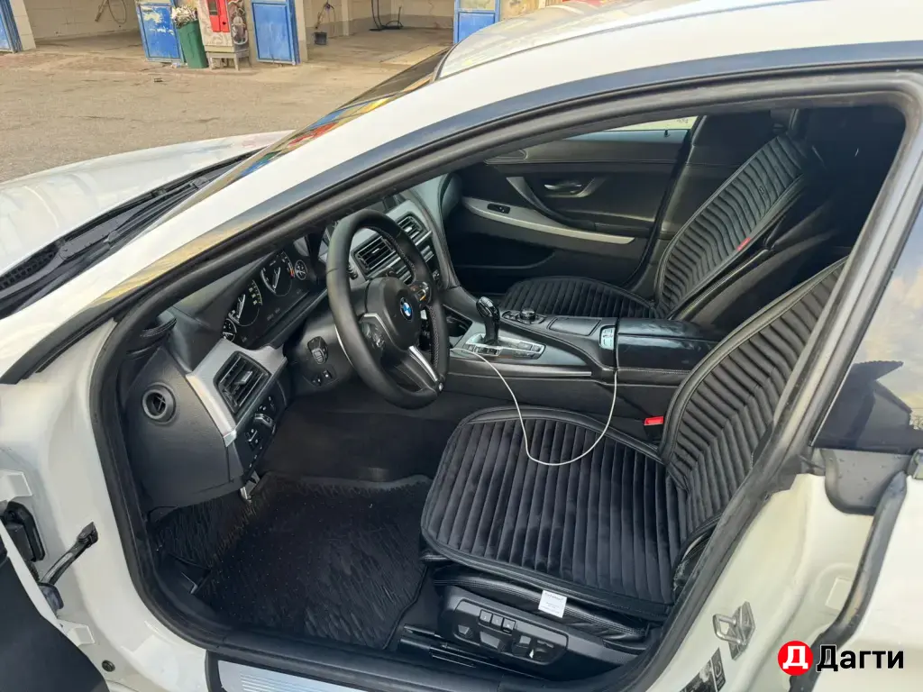 BMW 6 серии, 2012 года