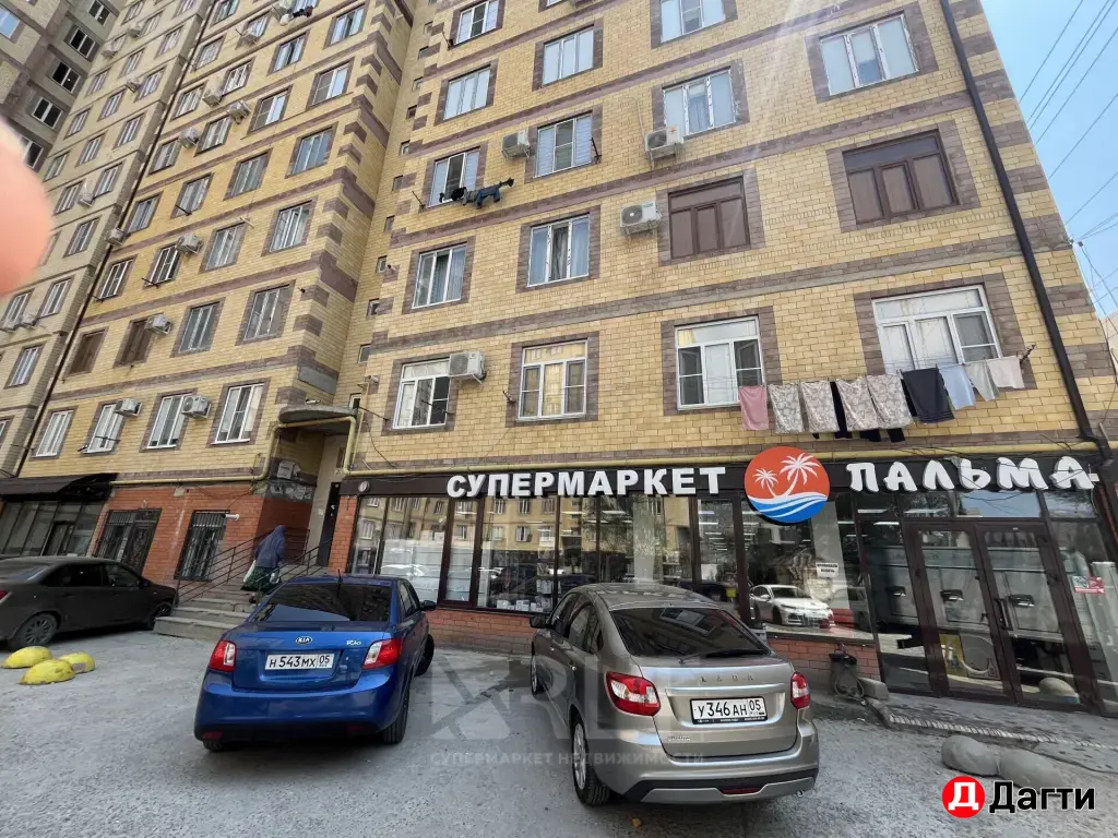 Продается трехкомнатная квартира по улице Али-Гаджи Акушинского