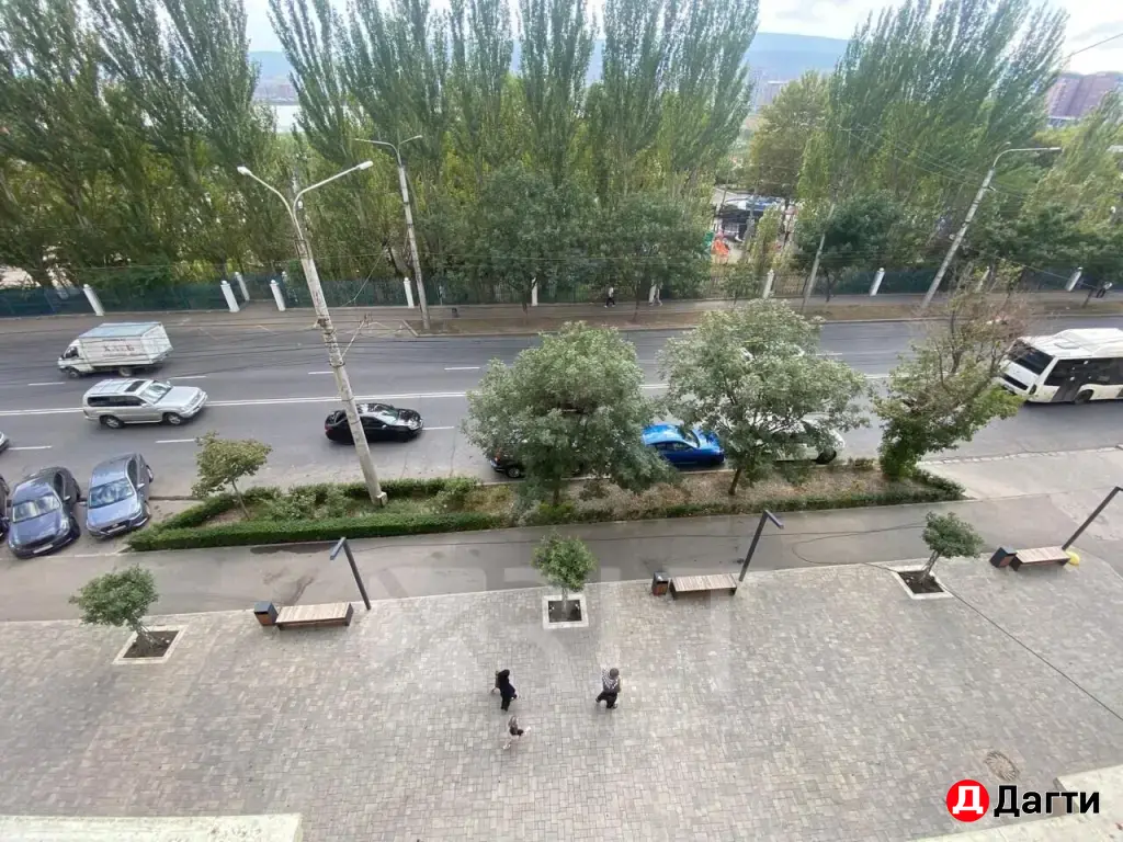 Продается шикарная трехкомнатная квартира в доме премиум класса «Гранд де Люкс»