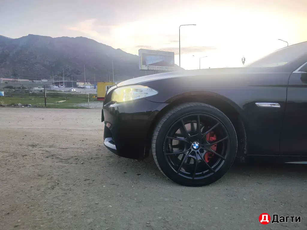 BMW 5 серии, 2010 года