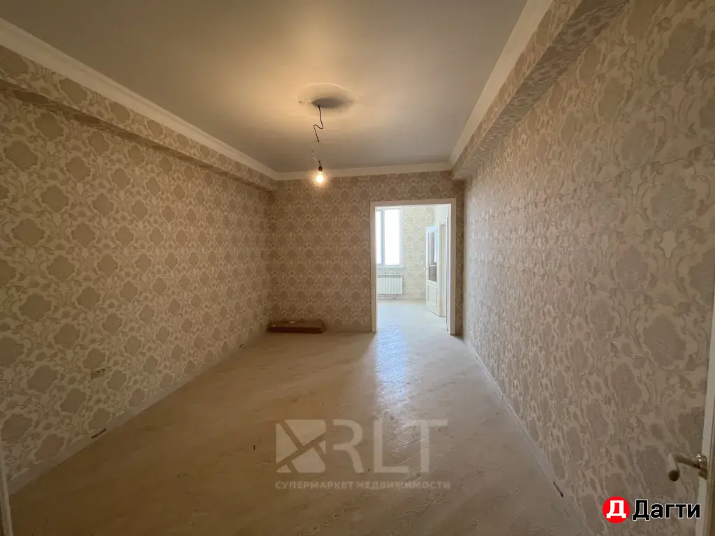 Продается трехкомнатная квартира по улице Али-Гаджи Акушинского