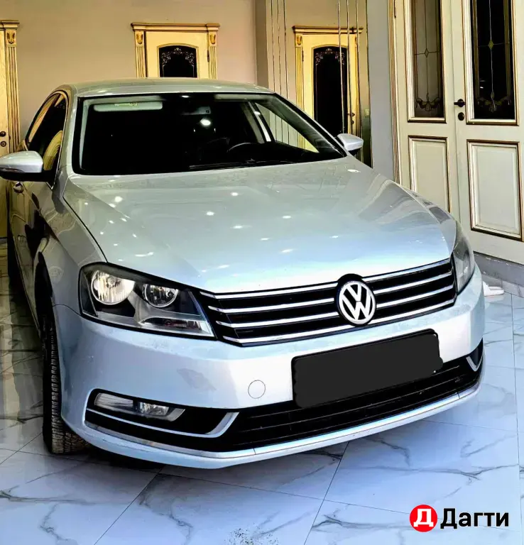 Volkswagen Passat, 2012 года