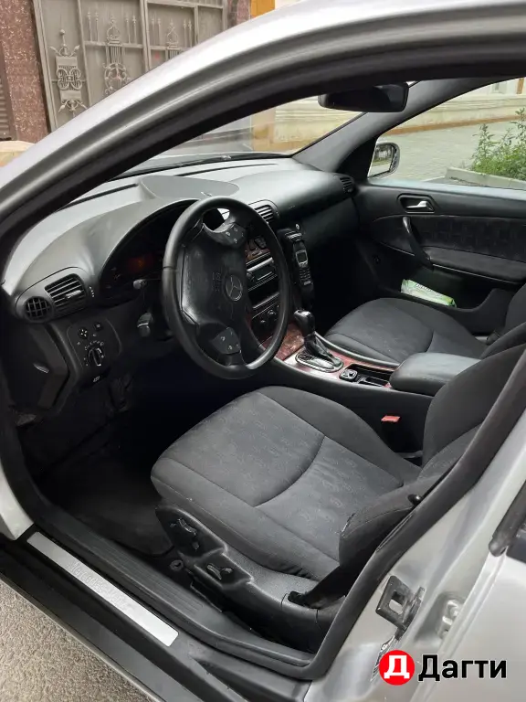 Mercedes-Benz C-Класс, 2001 года