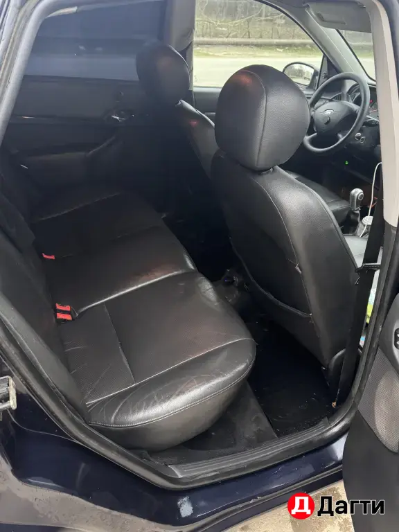 Ford Focus, 2004 года