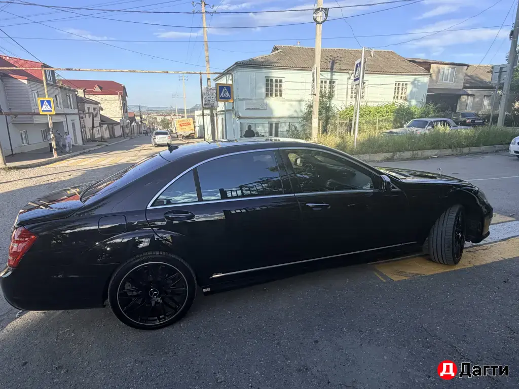 Mercedes-Benz S-Класс, 2006 года