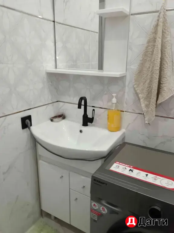 сдам однокомнатную квартиру на долгий срок...