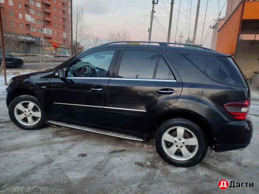 Mercedes-Benz M-Класс, 2008 года