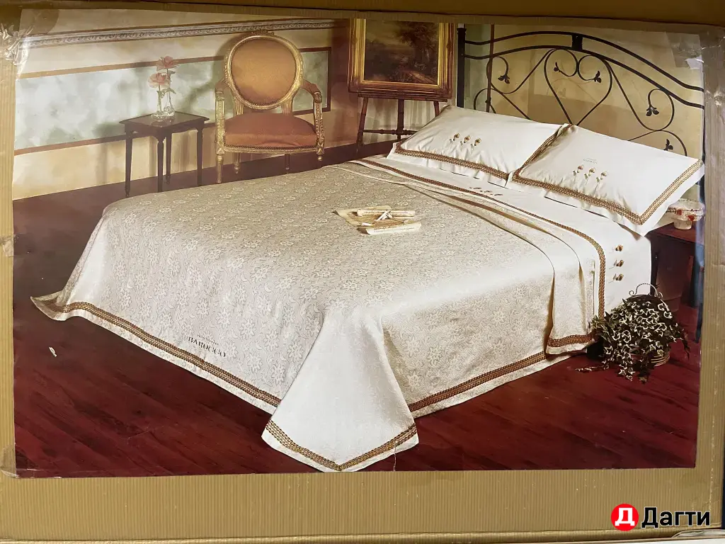 Постельное белье и наматрасник