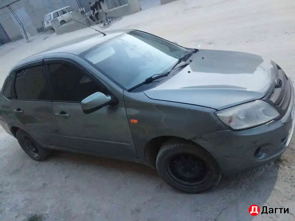 LADA (ВАЗ) Granta, 2013 года