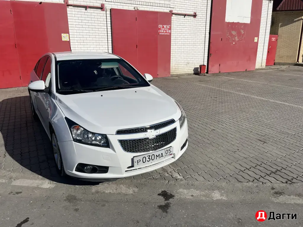 Chevrolet Cruze, 2010 года
