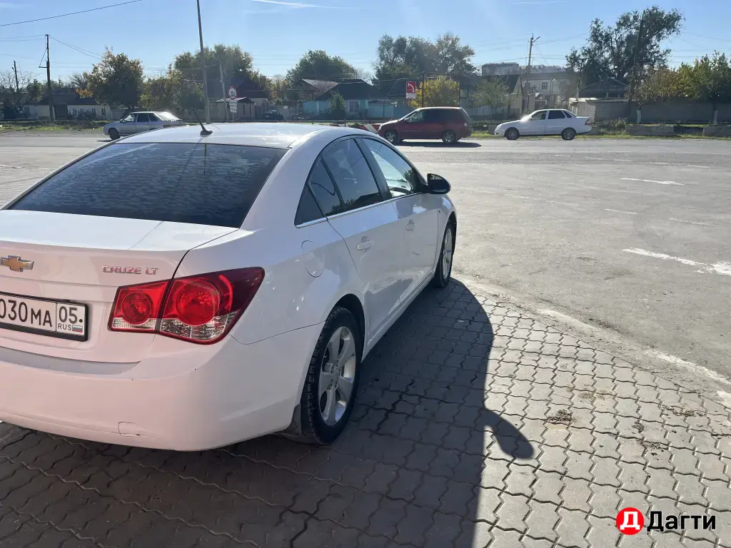 Chevrolet Cruze, 2010 года