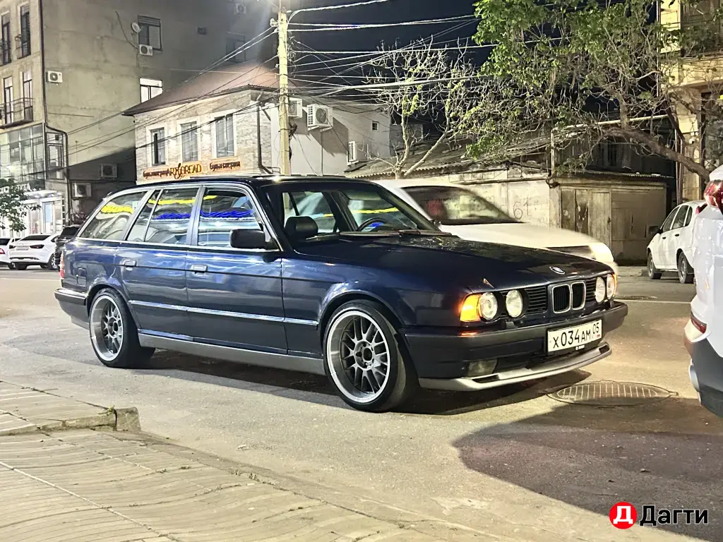 BMW 5 серии, 1993 года