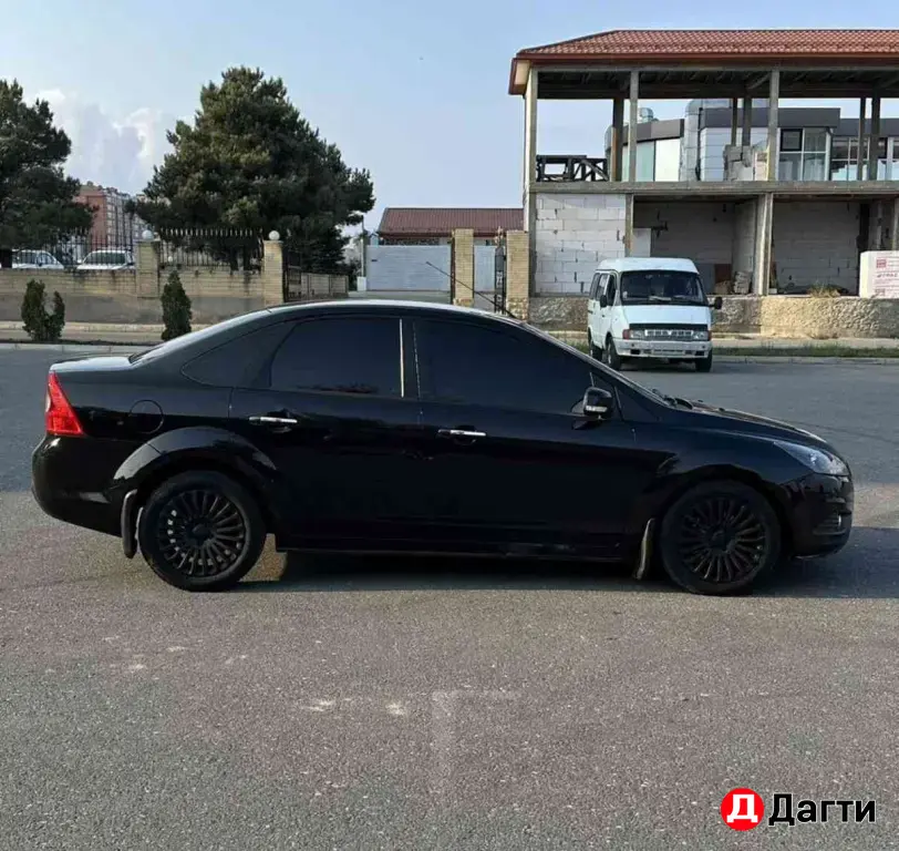 Ford Focus, 2010 года