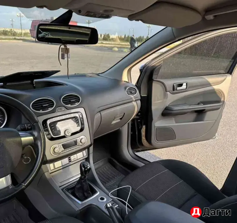 Ford Focus, 2010 года