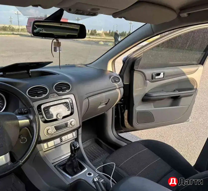 Ford Focus, 2010 года