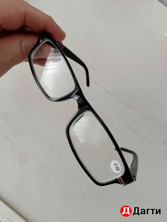 очки от зрения плюс/минус