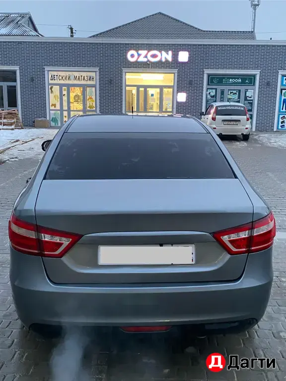 капот Веста