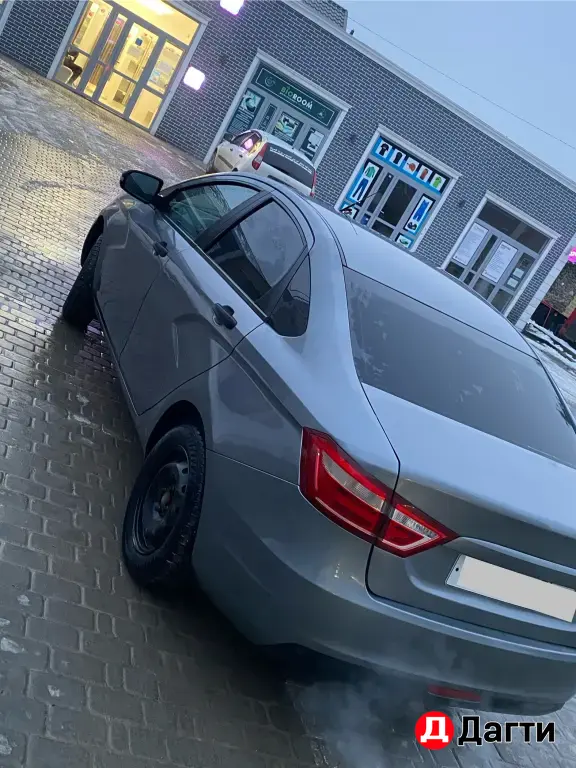 капот Веста