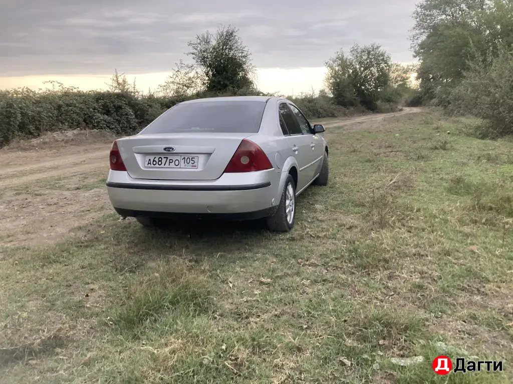 Ford Mondeo, 2001 года
