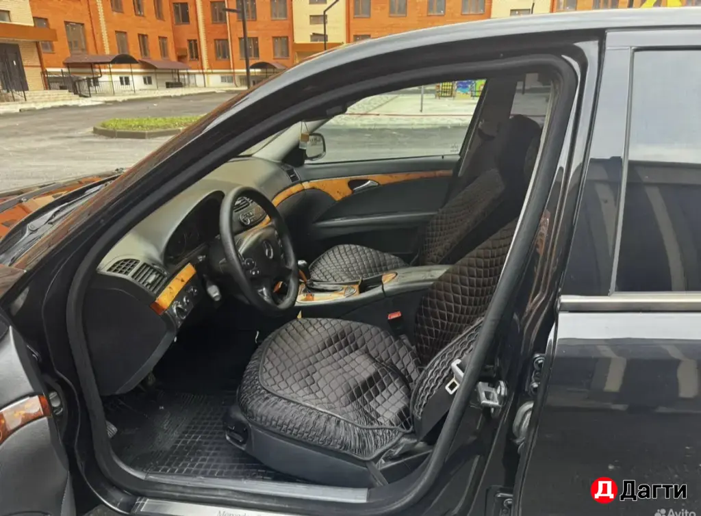 Mercedes-Benz E-Класс, 2007 года