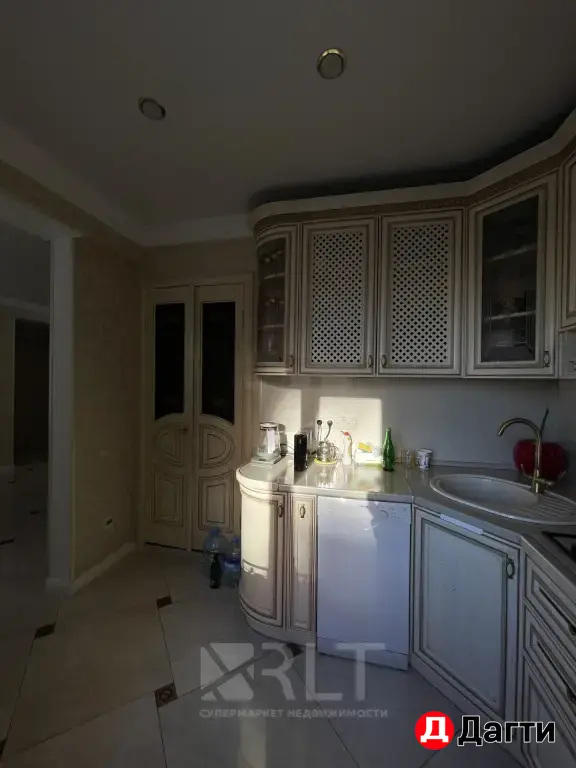 Продаётся квартира в центральной части Махачкалы