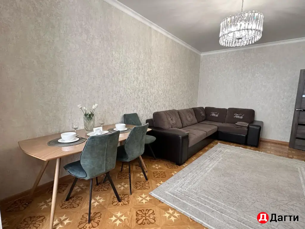 продаю квартиру срочно