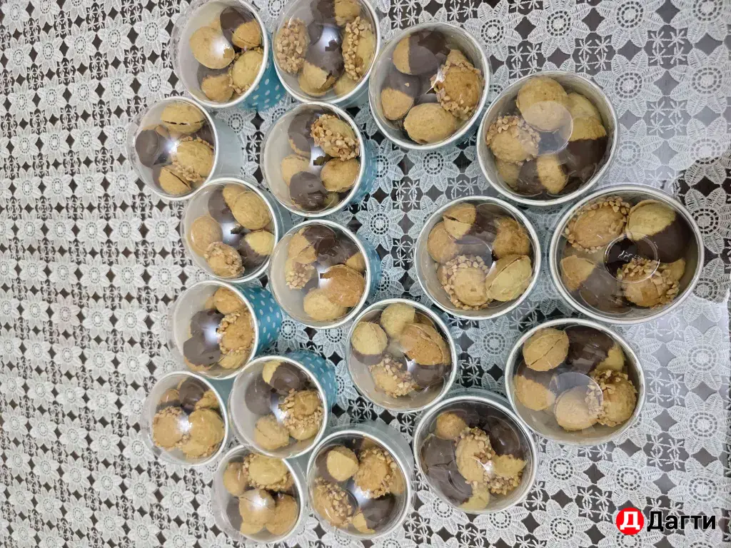 блины,салаты ,закуски