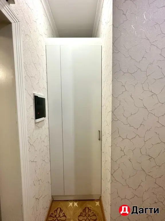 сдается на долгий срок и по месяцам уютная евродвушка на редукторном , недалеко от мфц