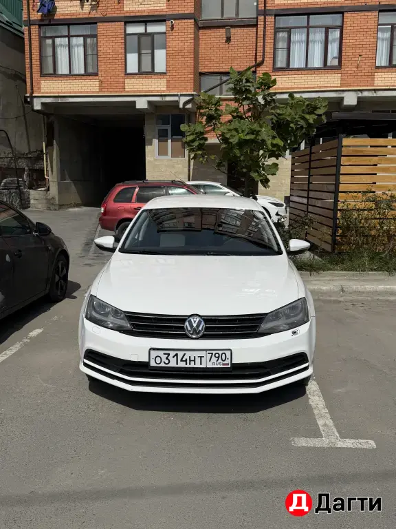 Volkswagen Jetta, 2015 года