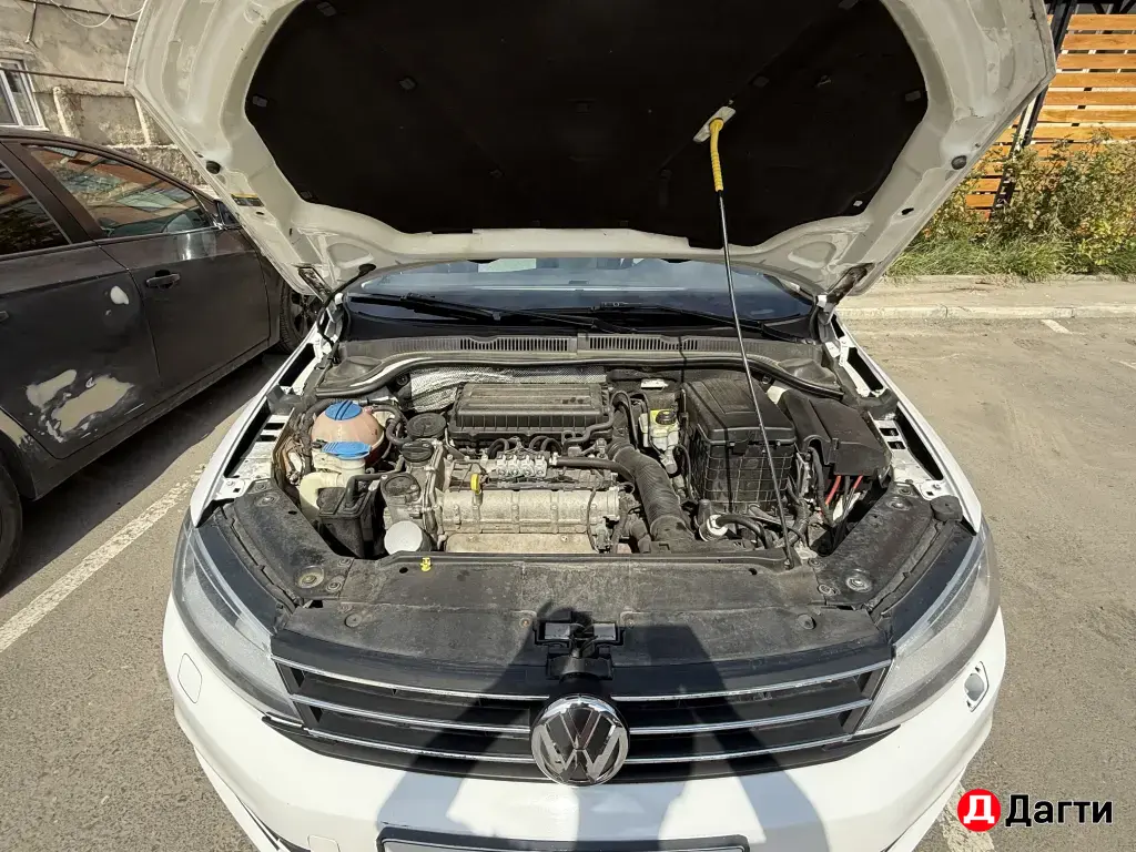 Volkswagen Jetta, 2015 года