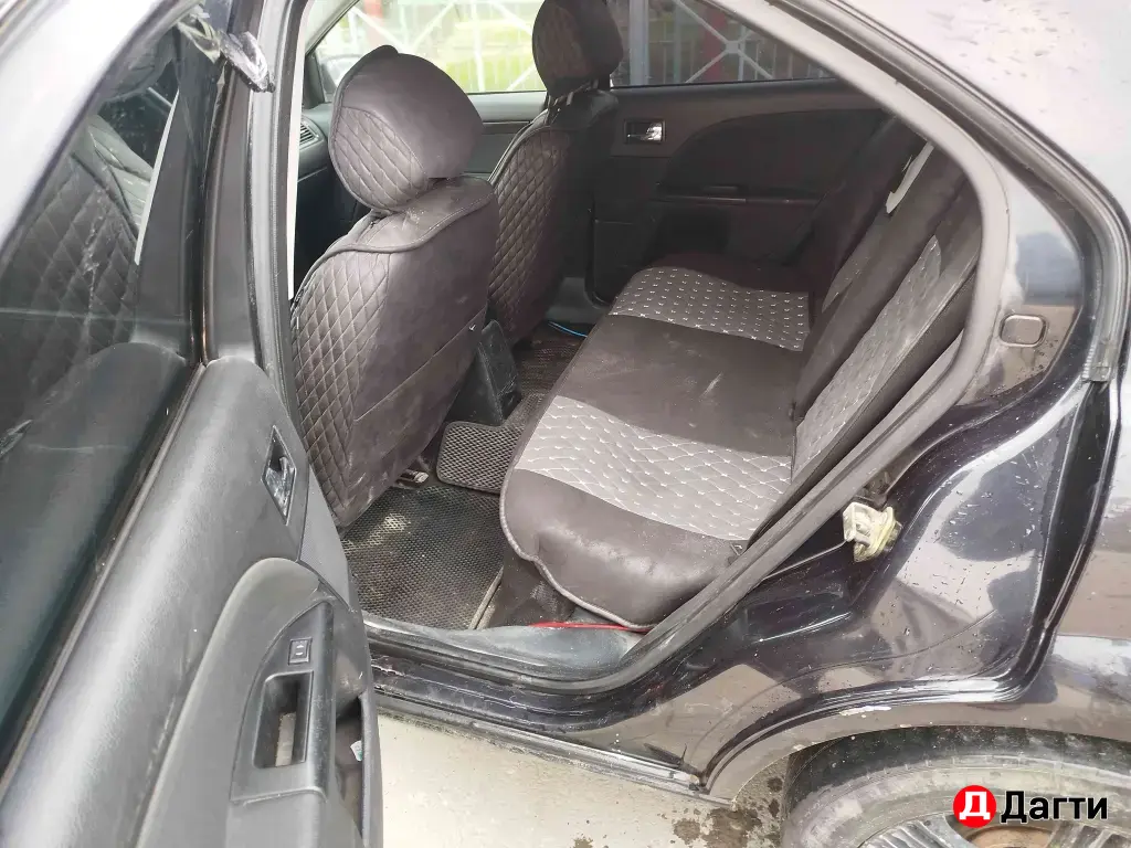 Ford Mondeo, 2004 года