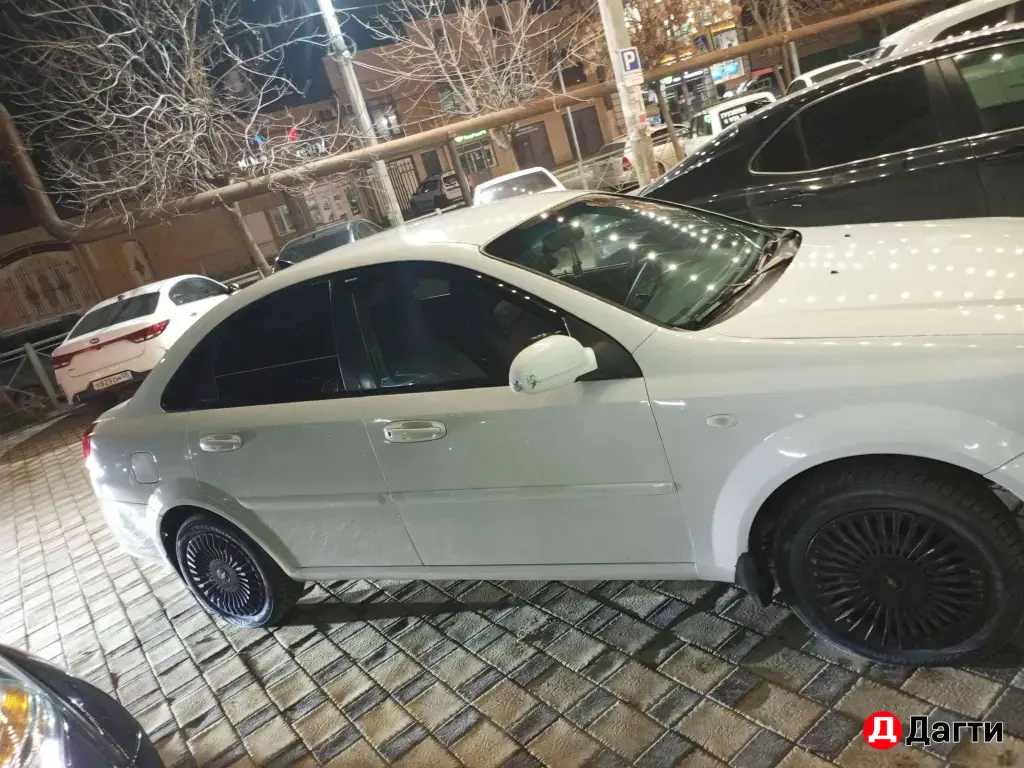 Chevrolet Lacetti, 2008 года