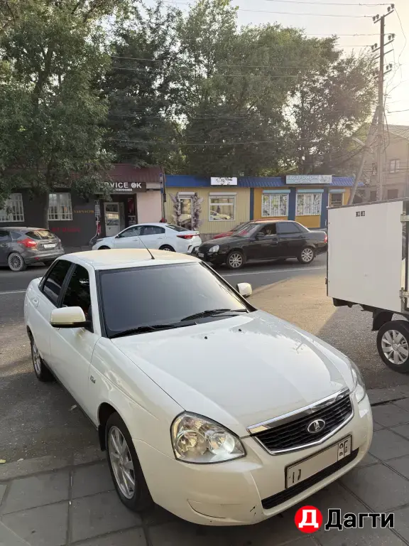 LADA (ВАЗ) Priora, 2013 года