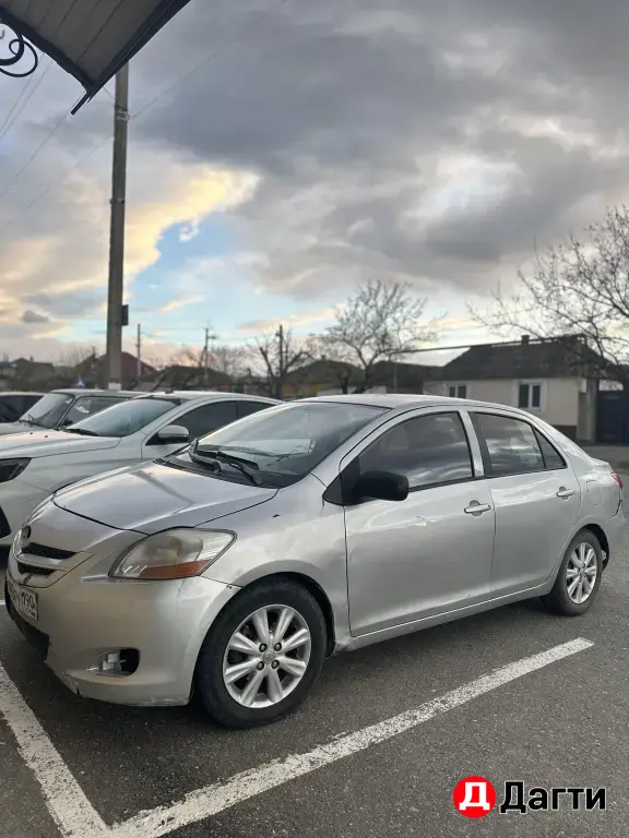 Toyota Yaris, 2008 года