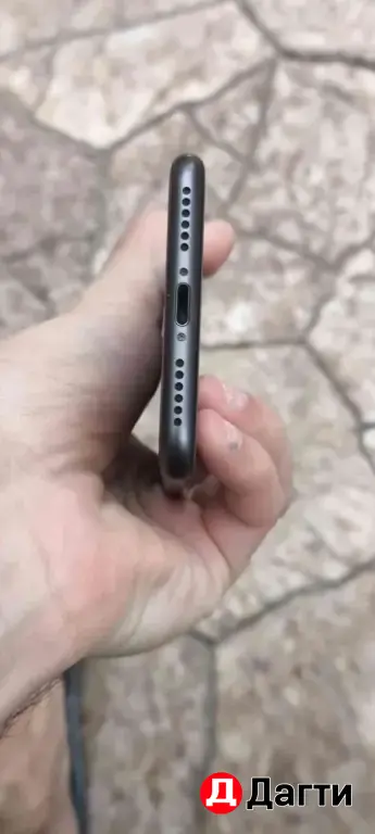 iPhone 8 64 Гб