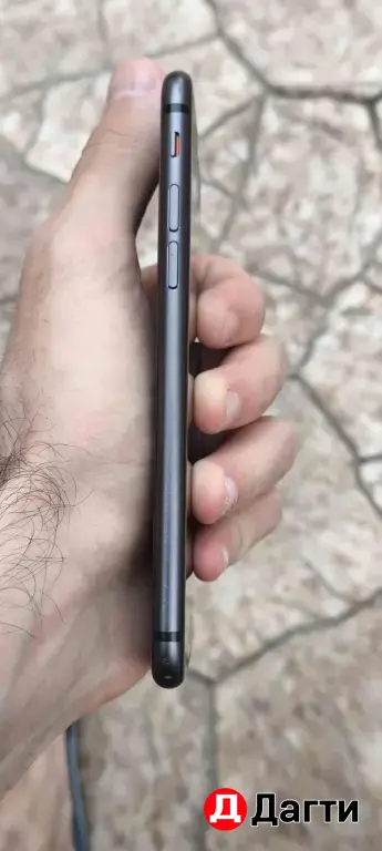 iPhone 8 64 Гб