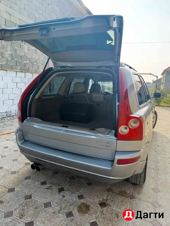 Volvo XC90, 2004 года