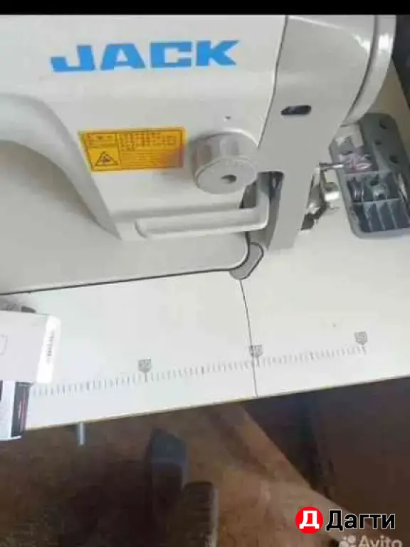 Швейная машина Jack JK-8720