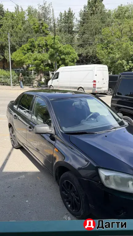 LADA (ВАЗ) Granta, 2012 года