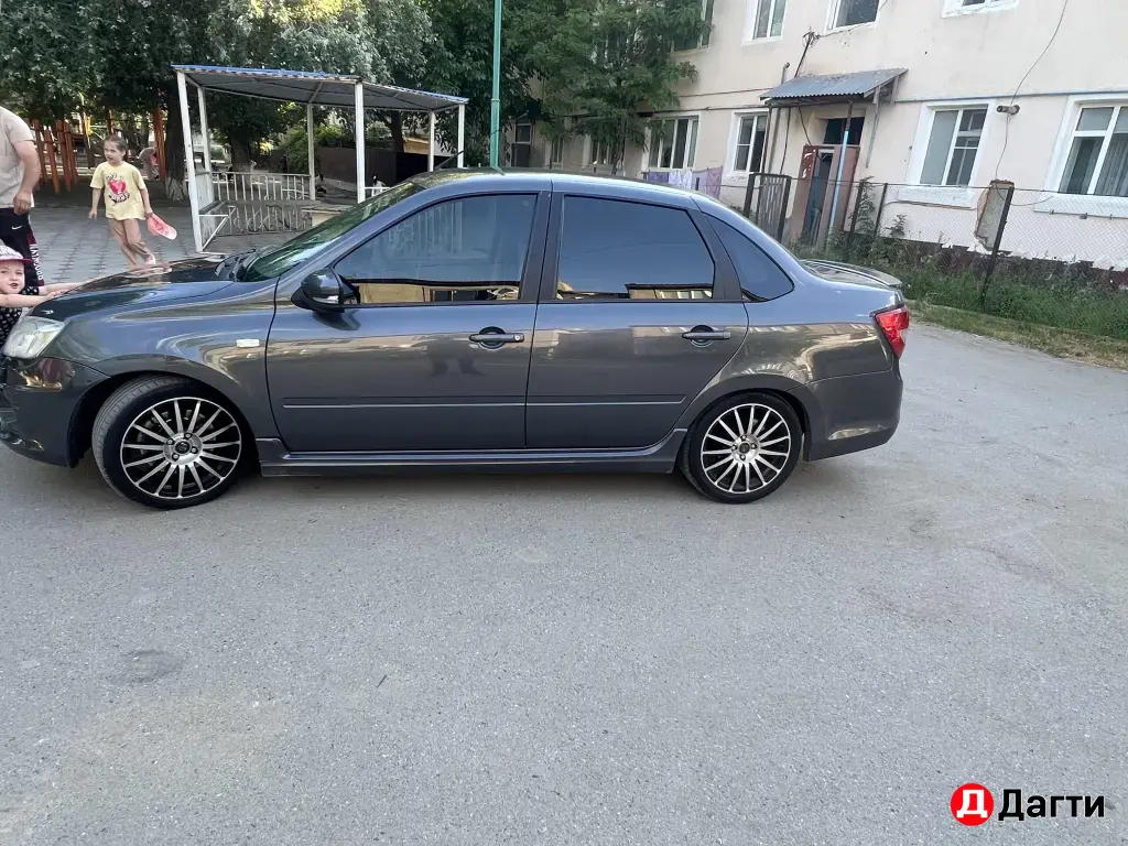 LADA (ВАЗ) Granta, 2017 года