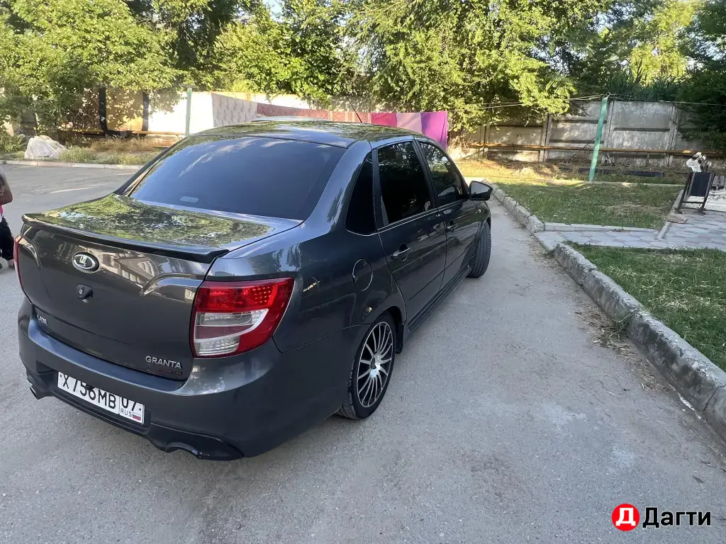LADA (ВАЗ) Granta, 2017 года