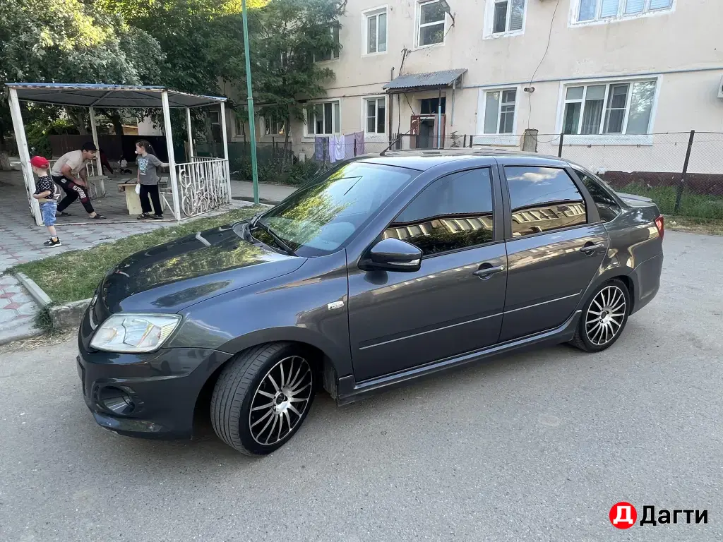 LADA (ВАЗ) Granta, 2017 года