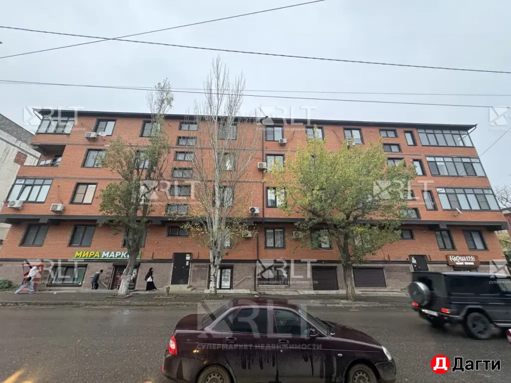 3-комнатный каркас в центре