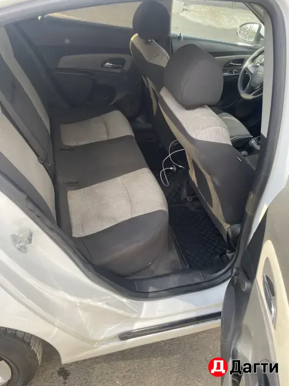 Chevrolet Cruze, 2011 года