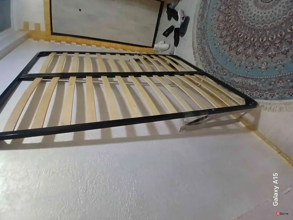 кроватное основание