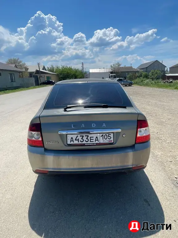 LADA (ВАЗ) Priora, 2011 года