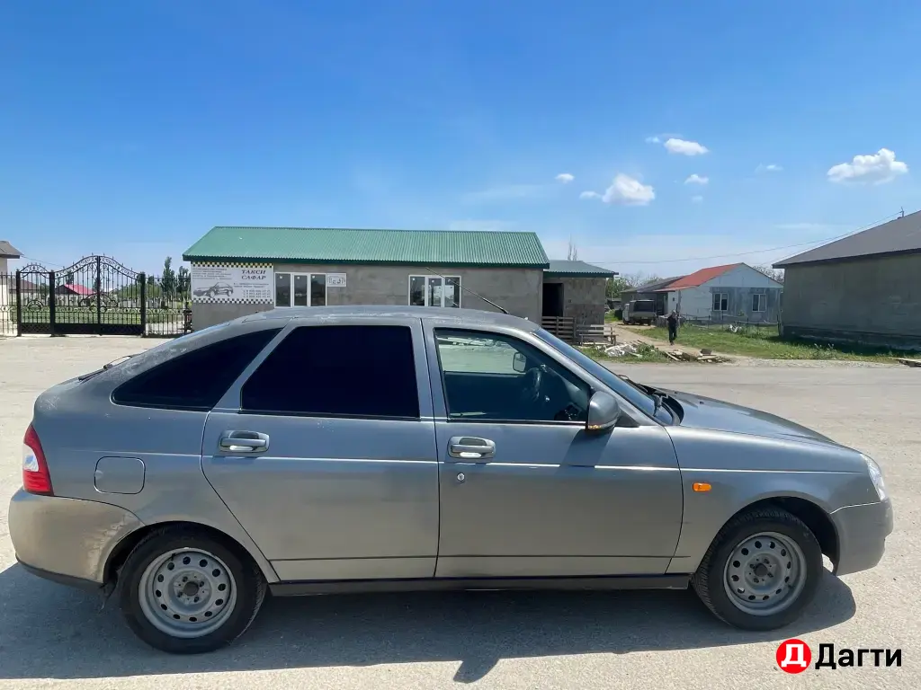 LADA (ВАЗ) Priora, 2011 года
