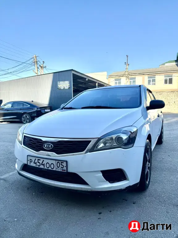 Kia Ceed, 2011 года
