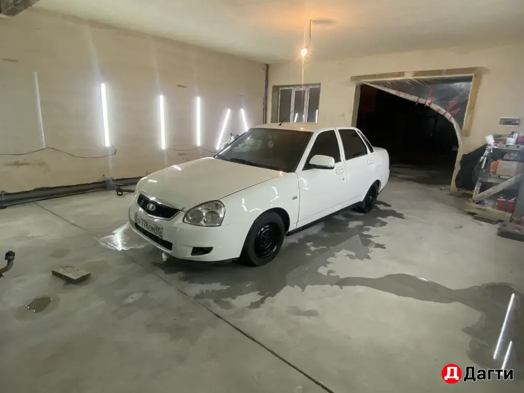 LADA (ВАЗ) Priora, 2014 года