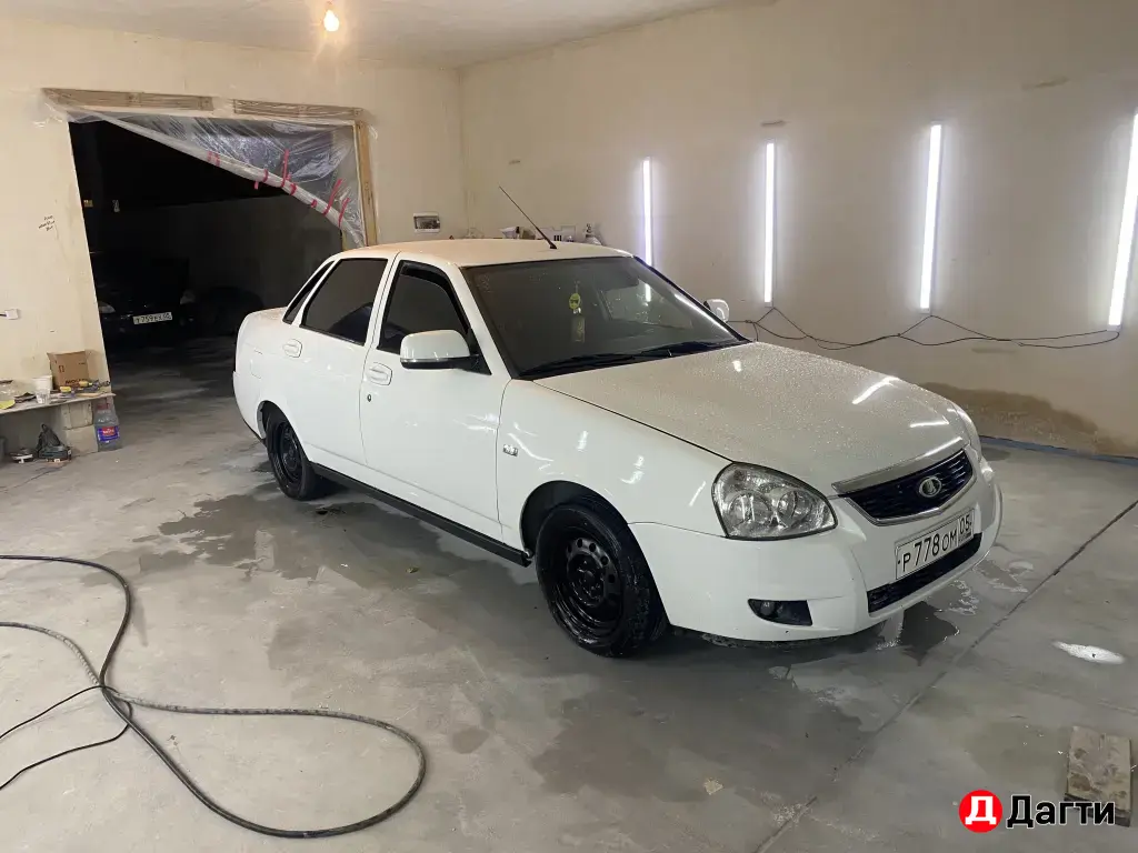 LADA (ВАЗ) Priora, 2014 года